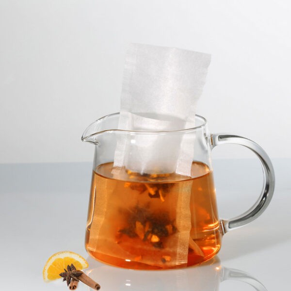 Mittelgroße leere Teefilter